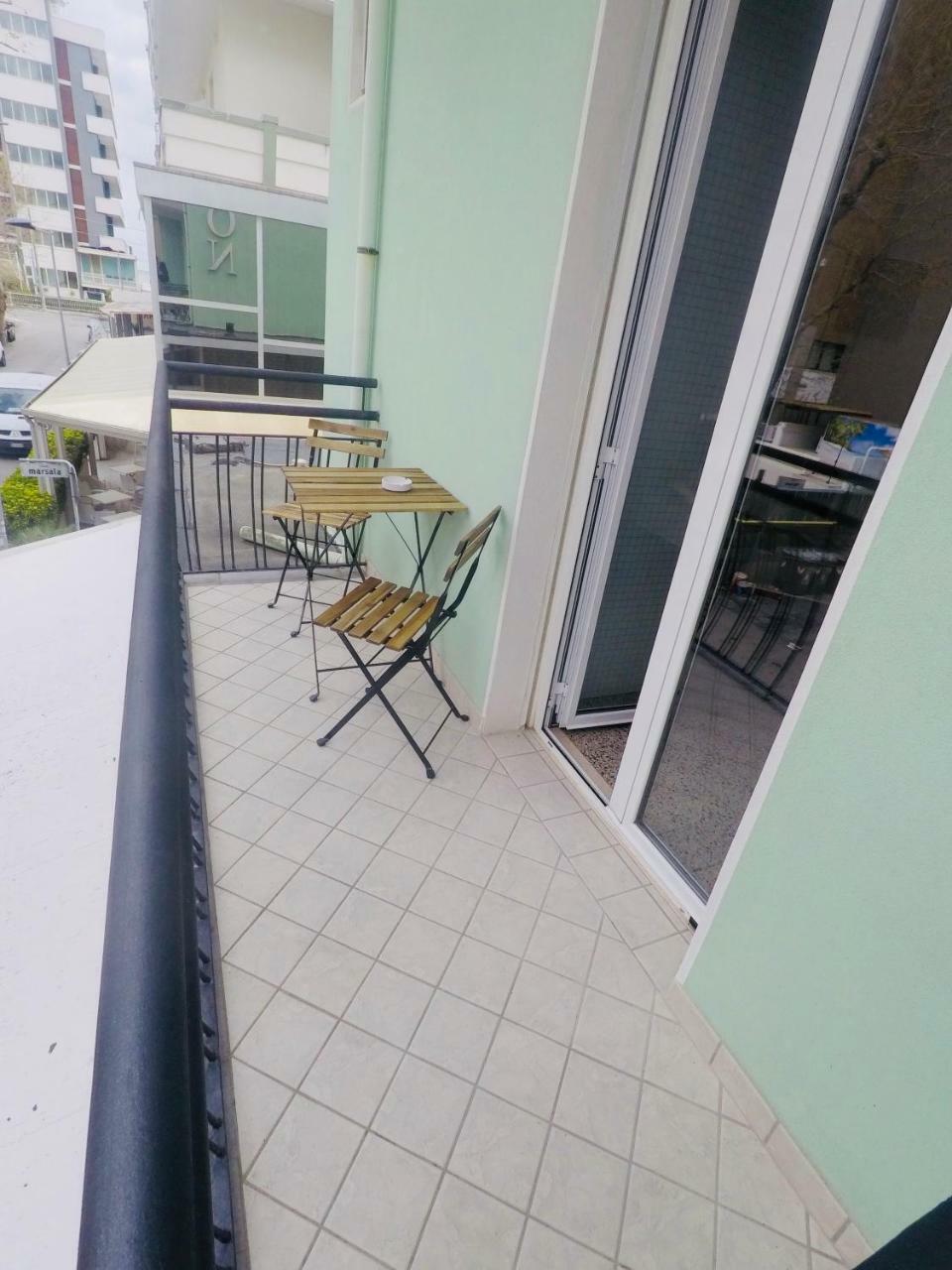 Alevon Hotel Rimini Extérieur photo