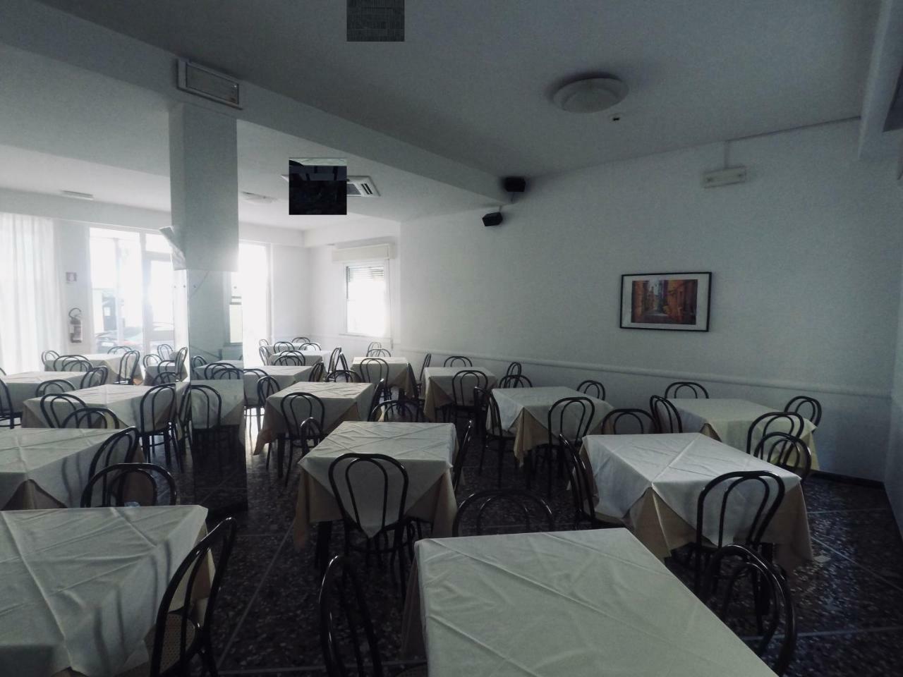 Alevon Hotel Rimini Extérieur photo