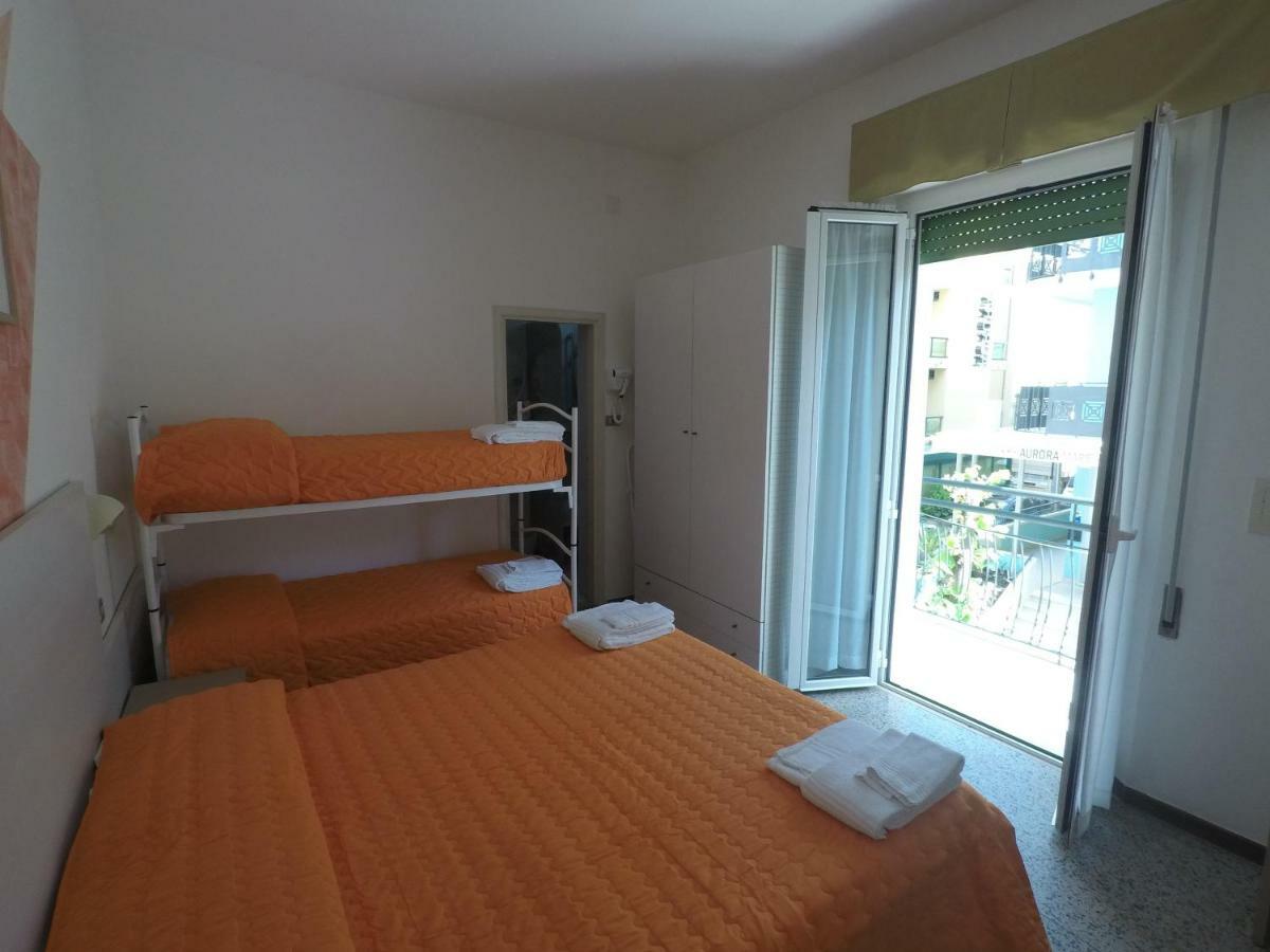 Alevon Hotel Rimini Extérieur photo
